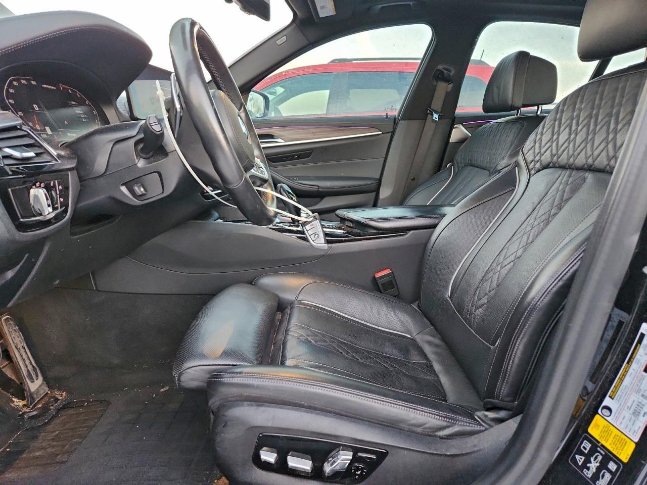 2021 BMW M550Xi - Фото 7