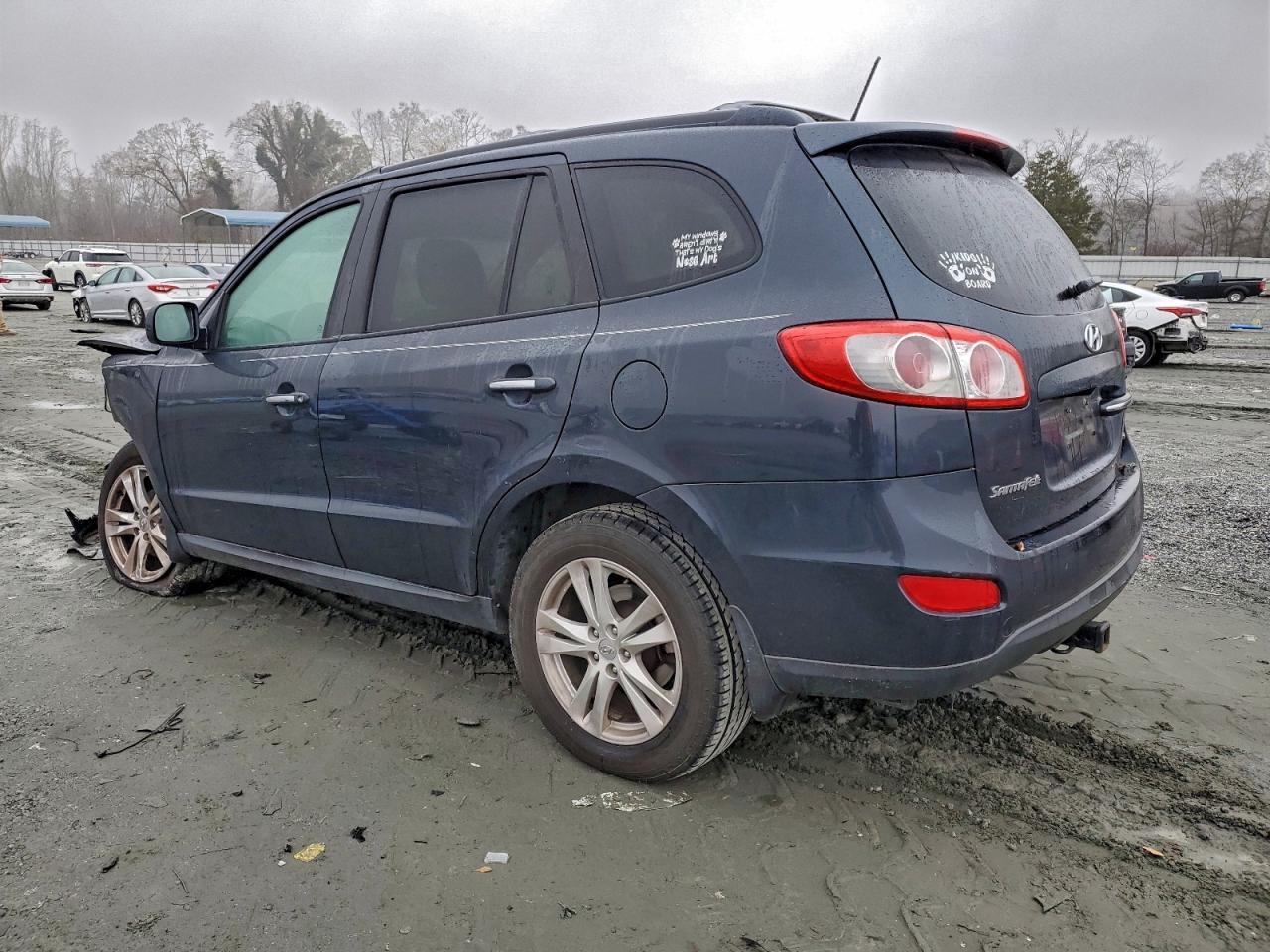 2012 Hyundai Santa Fe Limited - Image 2