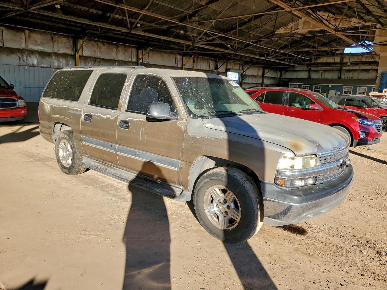 2003 Chevrolet Suburban C1500 - Image 4