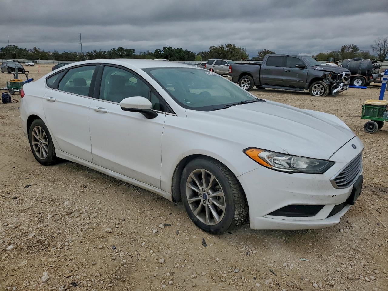 2017 Ford Fusion Se - Image 4