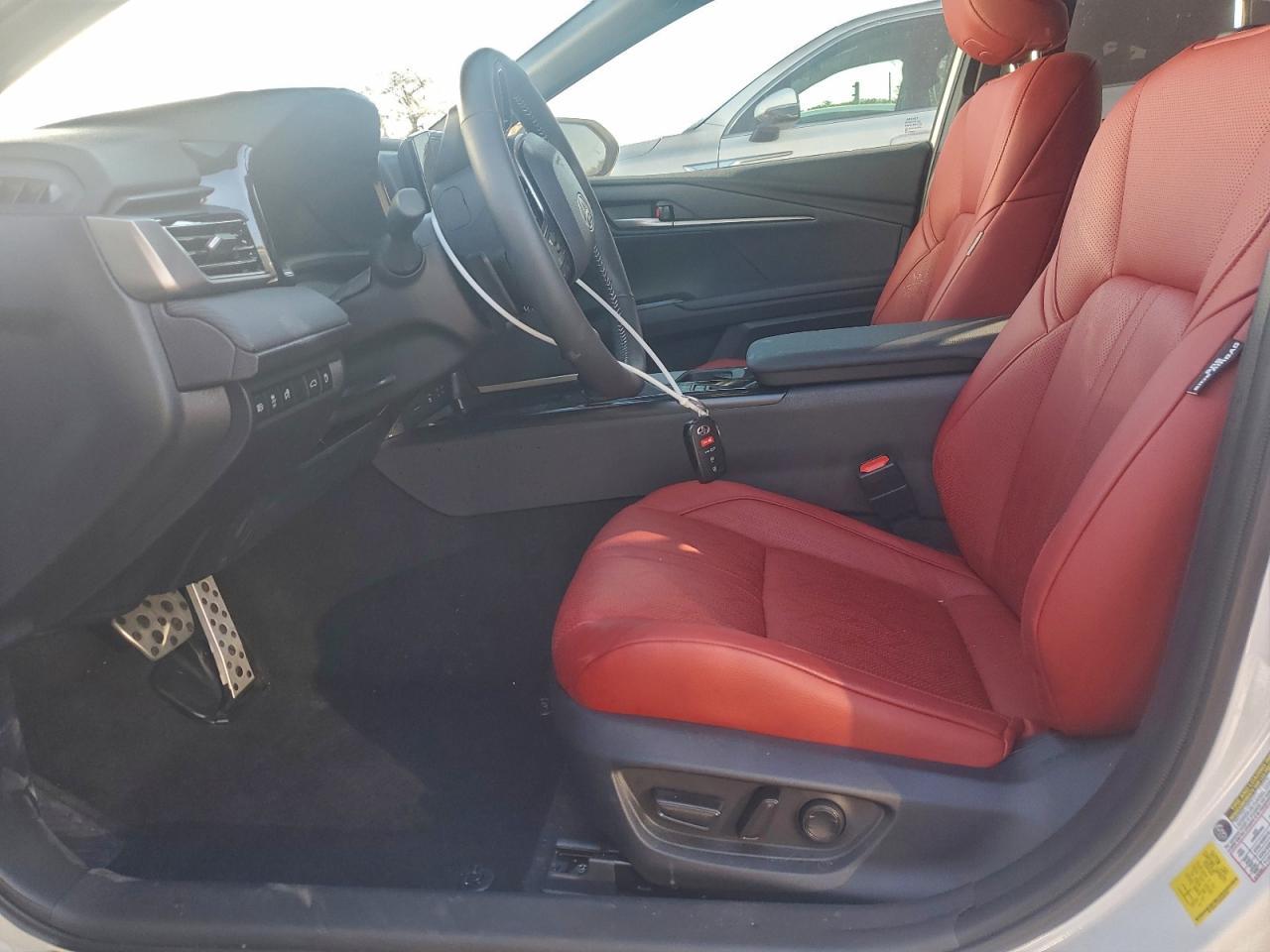 2025 Toyota Camry Xse - Фото 7