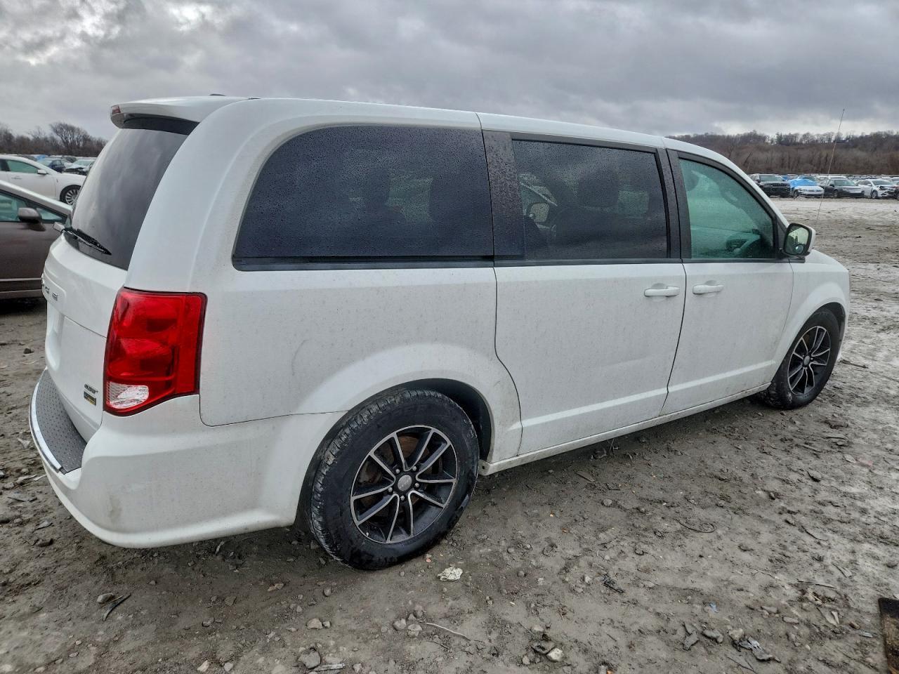 2019 Dodge Grand Caravan Gt - Фото 3