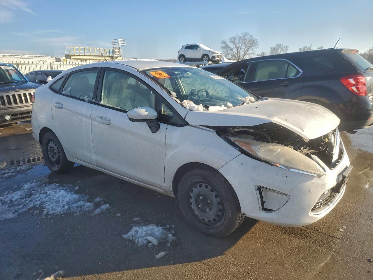 2012 Ford Fiesta Se - Фото 4