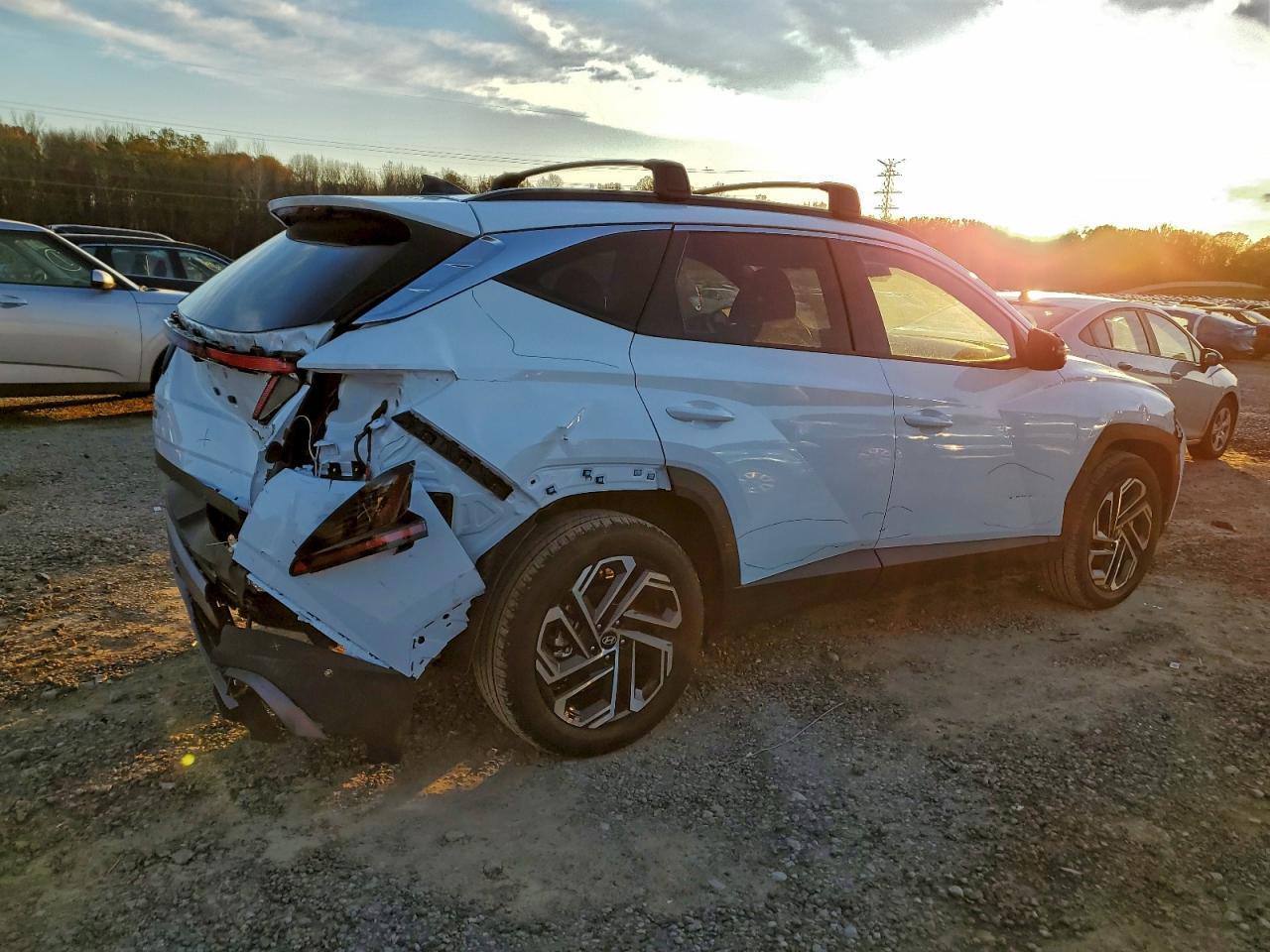 2026 Hyundai Tucson Limited - Image 3