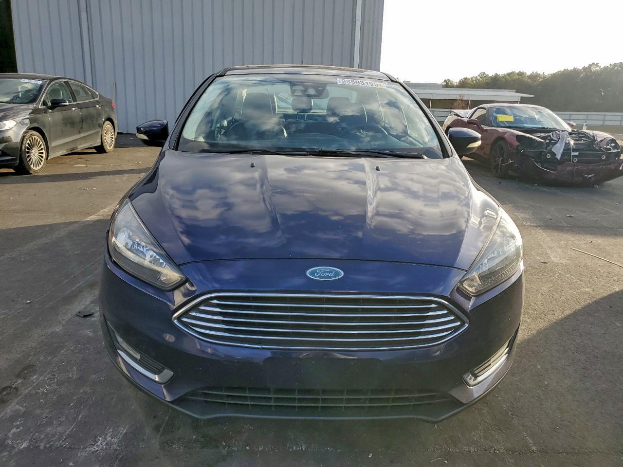 2017 Ford Focus Titanium - Фото 5