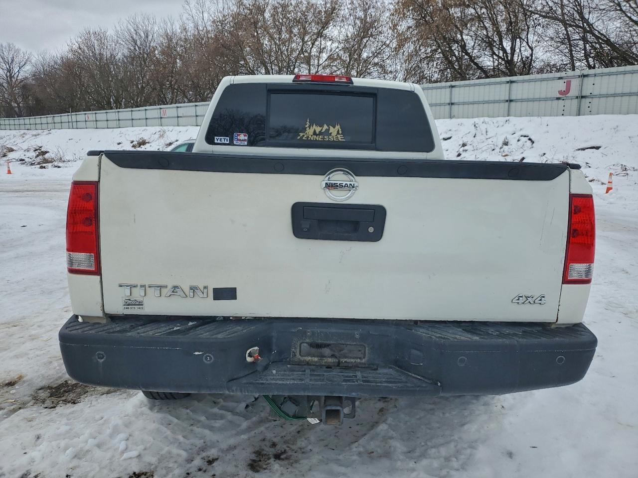 2015 Nissan Titan S - Image 6