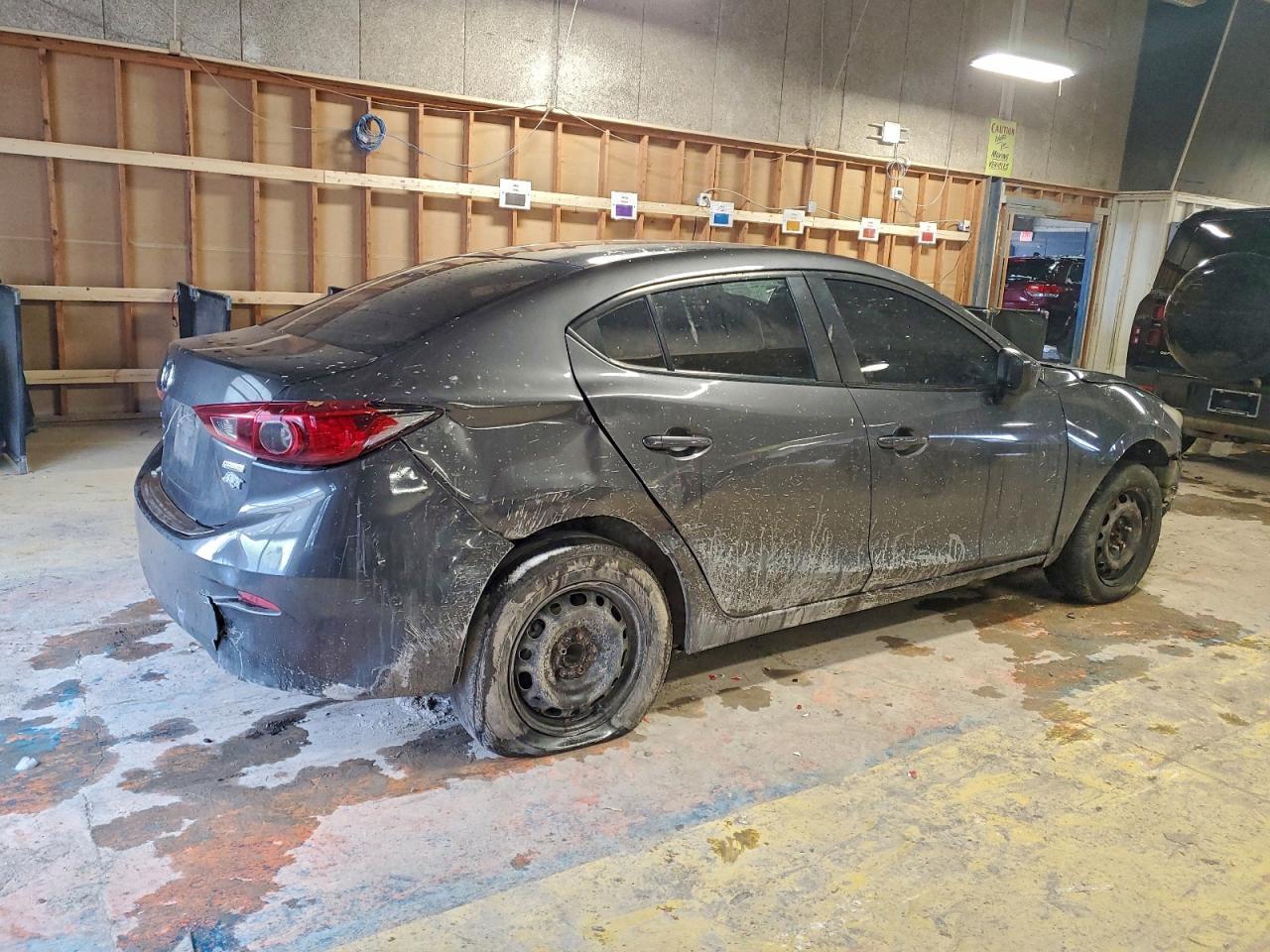 2014 Mazda 3 Sport - Image 3