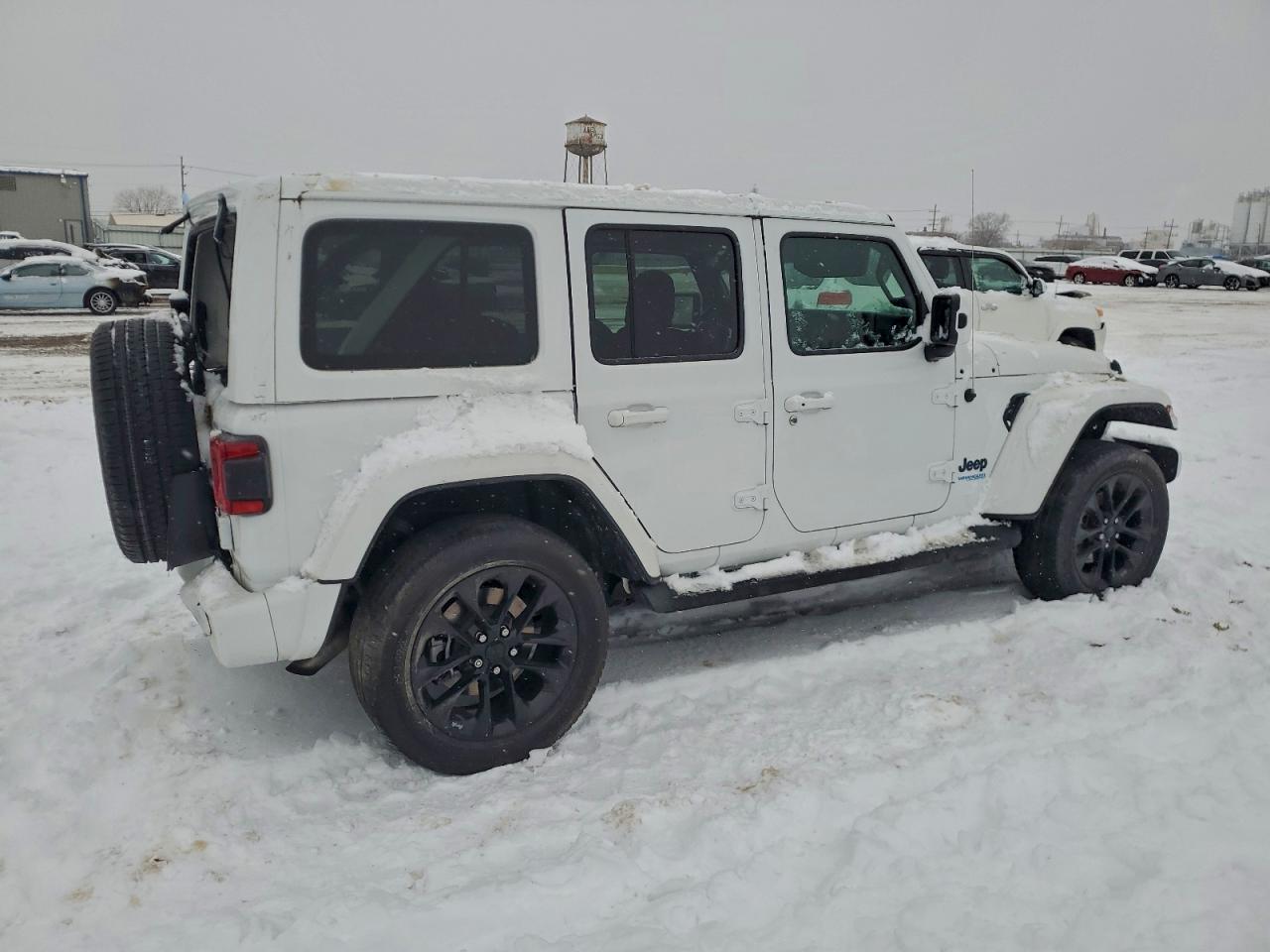 2021 Jeep Wrangler Unlimited Sahara 4Xe - Image 3