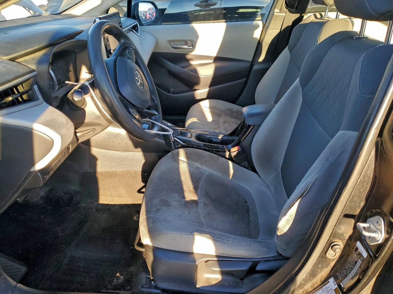 2020 Toyota Corolla Le - Фото 7