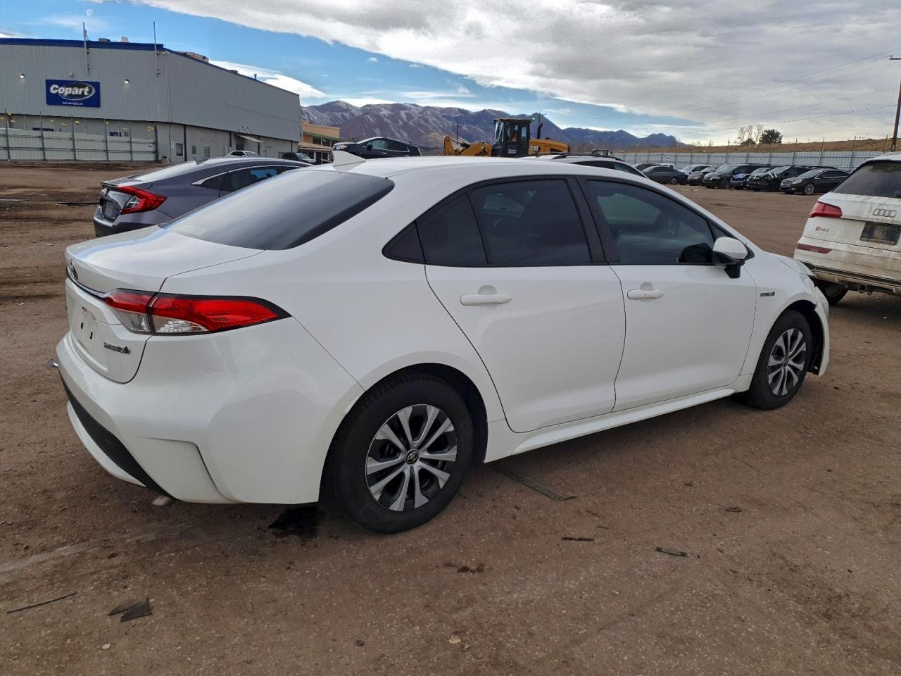 2020 Toyota Corolla Le - Фото 3