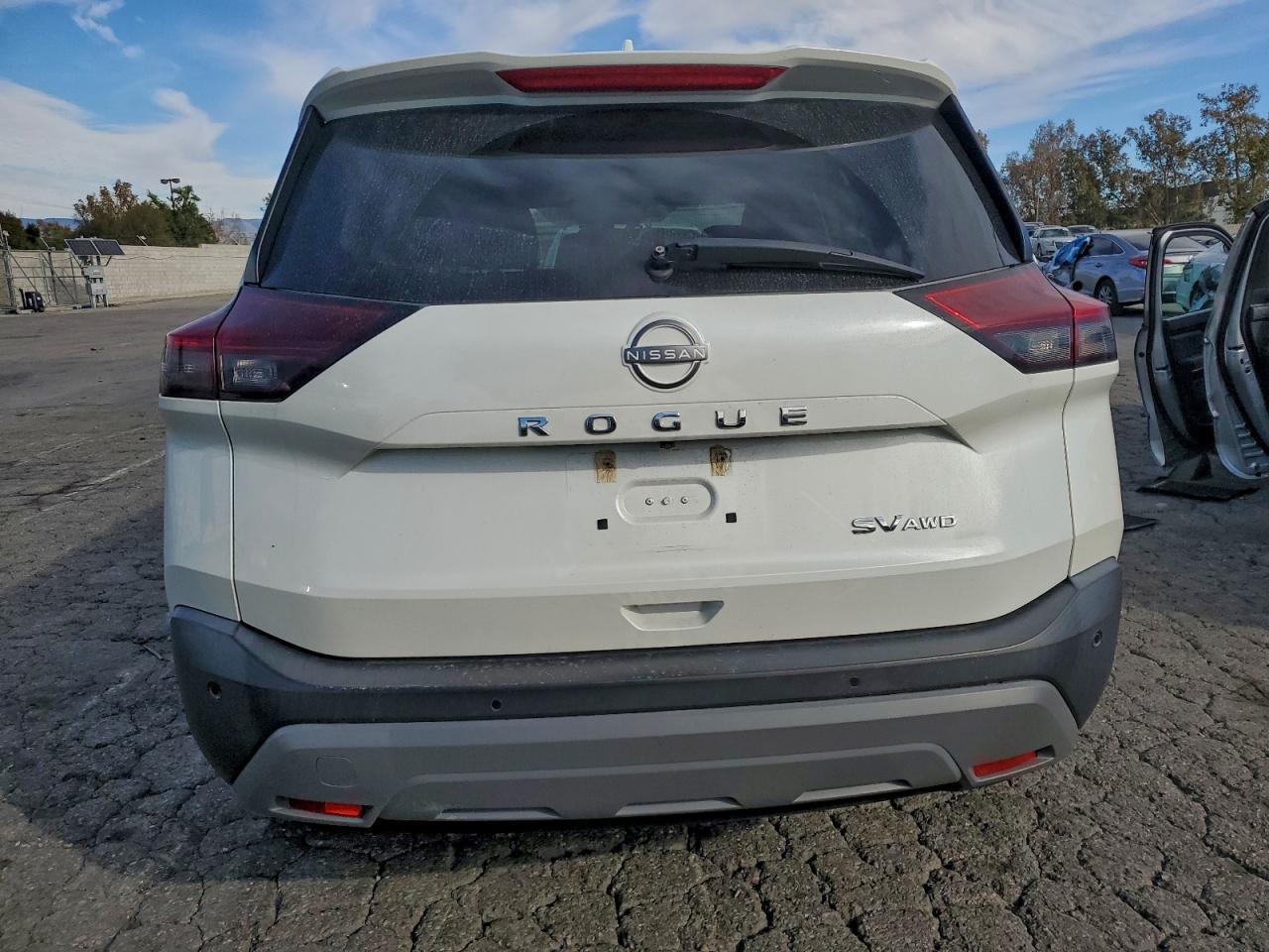 2022 Nissan Rogue Sv - Фото 6