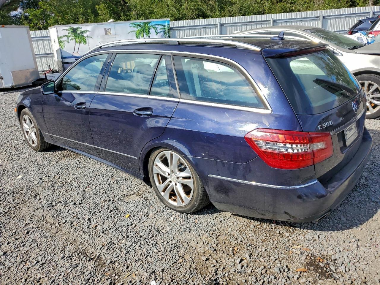 2011 Mercedes-Benz E 350 4Matic Wagon - Image 2