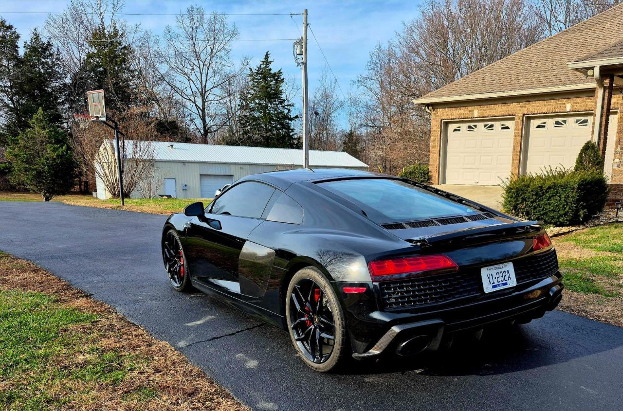 2021 Audi R8 - Фото 3