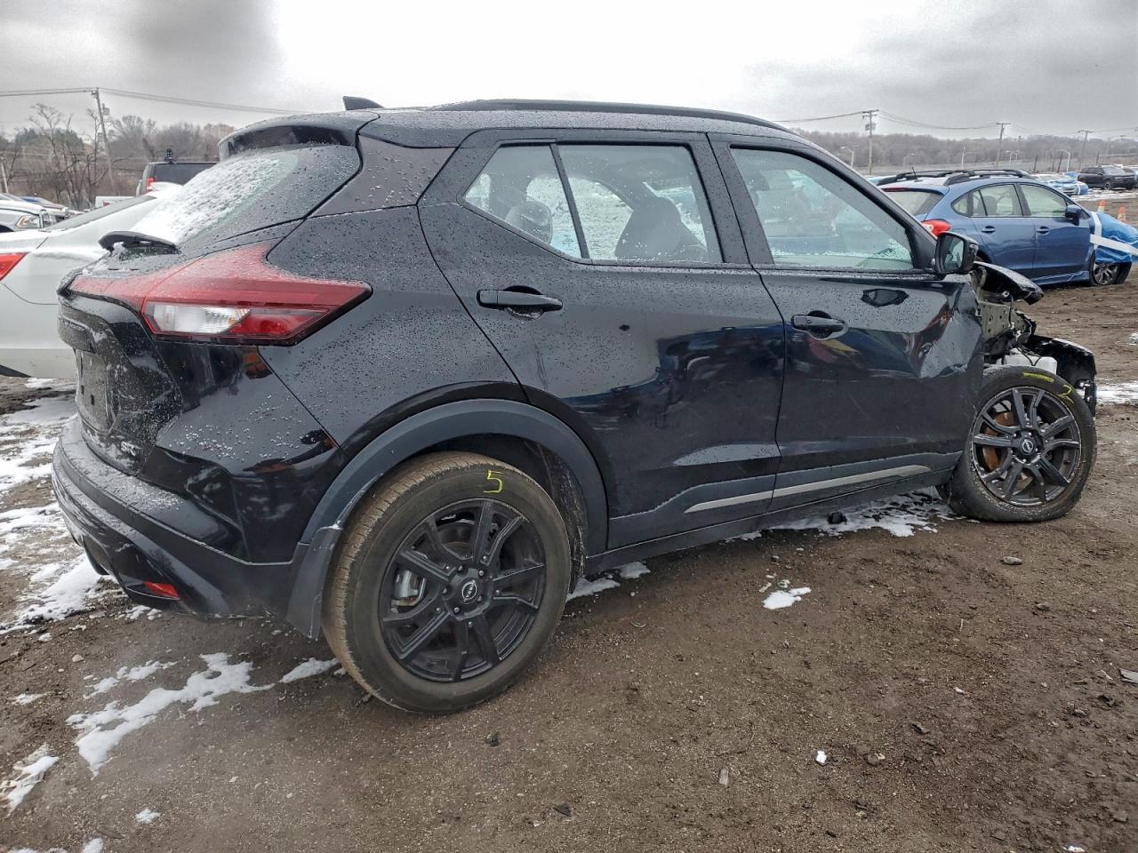 2024 Nissan Kicks Sr - Фото 3