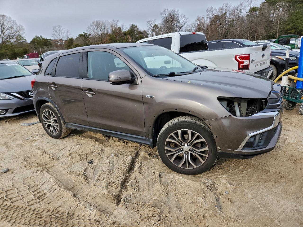 2019 Mitsubishi Outlander Sport Es - Фото 4