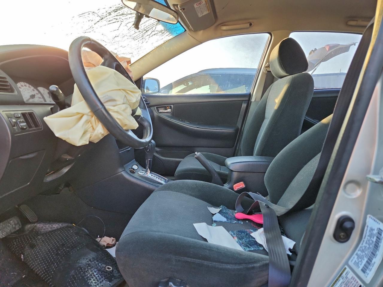 2004 Toyota Corolla Ce - Image 7