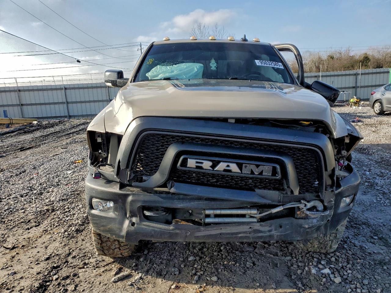 2018 Ram 2500 Powerwagon - Image 5
