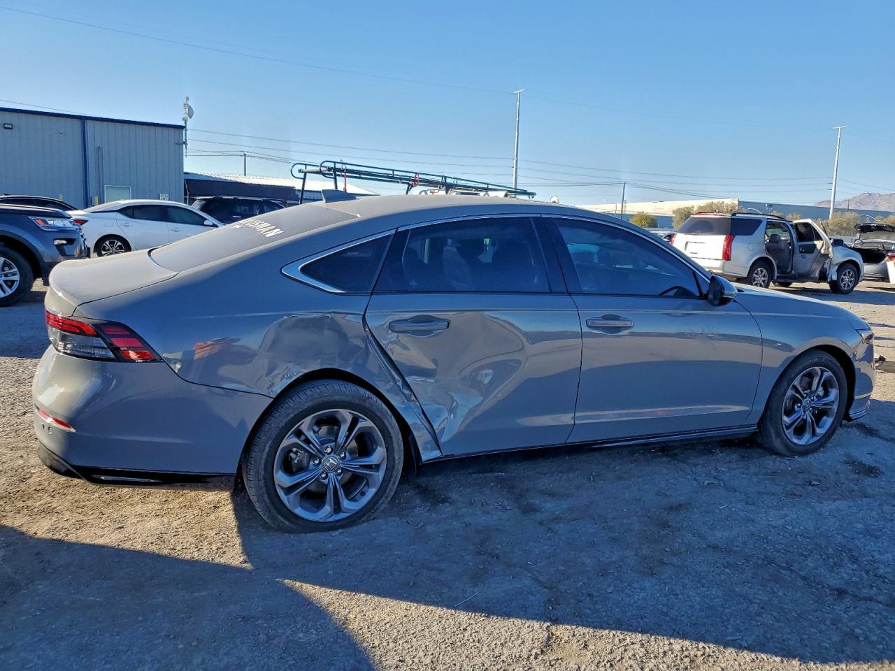 2025 Honda Accord Hybrid Exl - Image 3