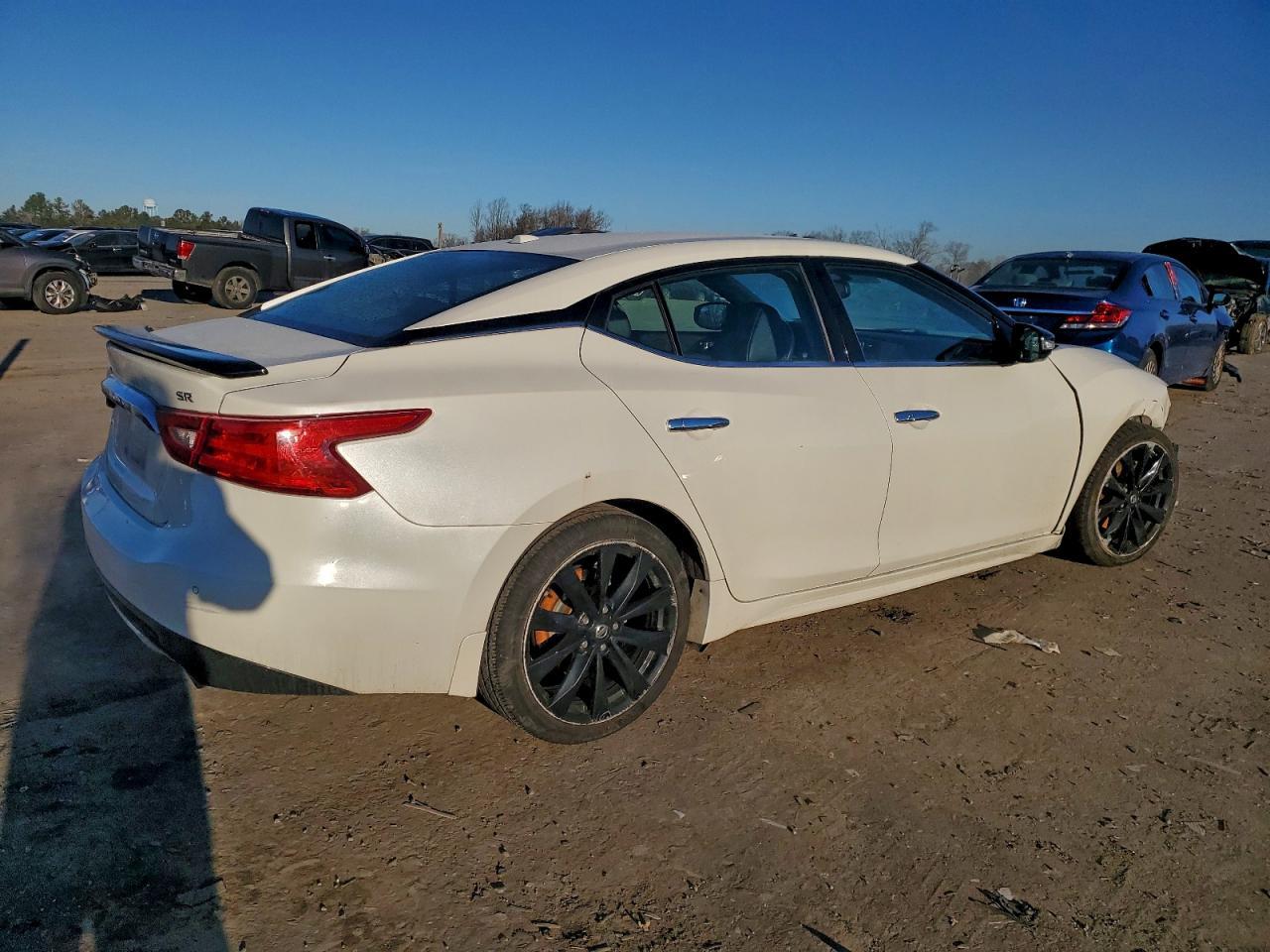 2017 Nissan Maxima 3.5S - Image 3