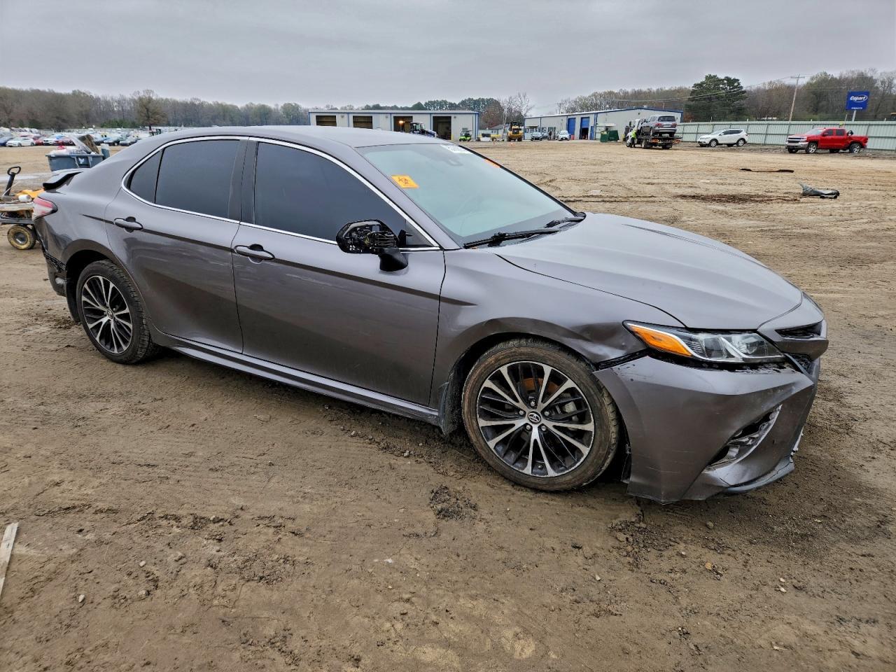 2019 Toyota Camry L - Image 4