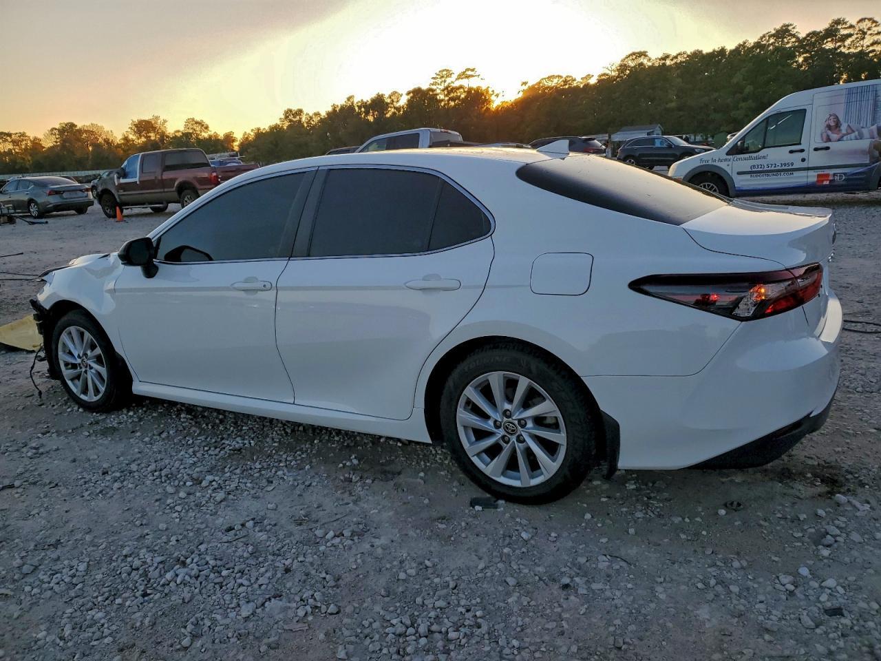2022 Toyota Camry Le - Image 2