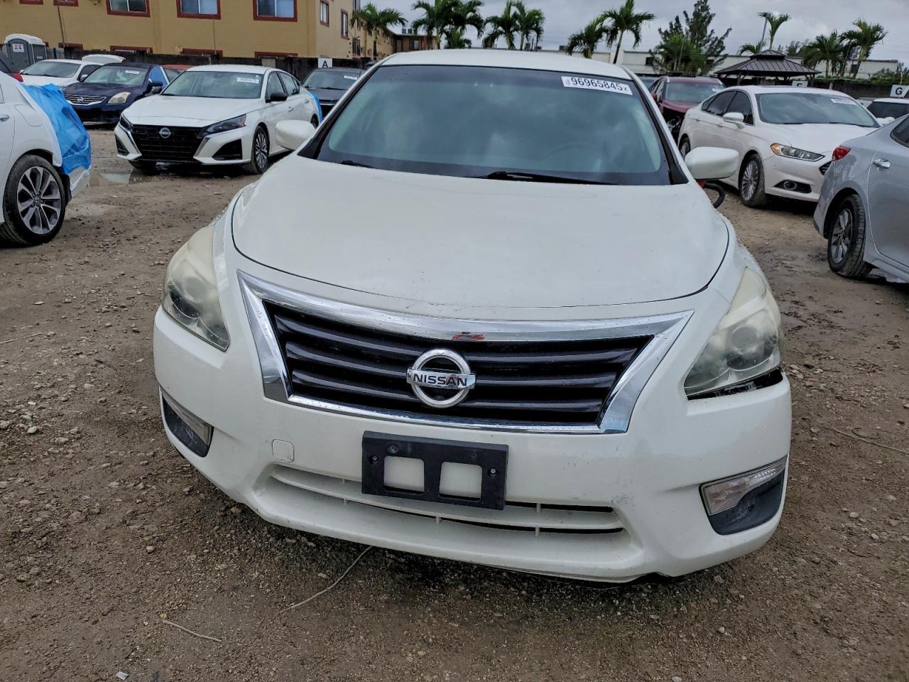 2015 Nissan Altima 2.5 - Фото 5