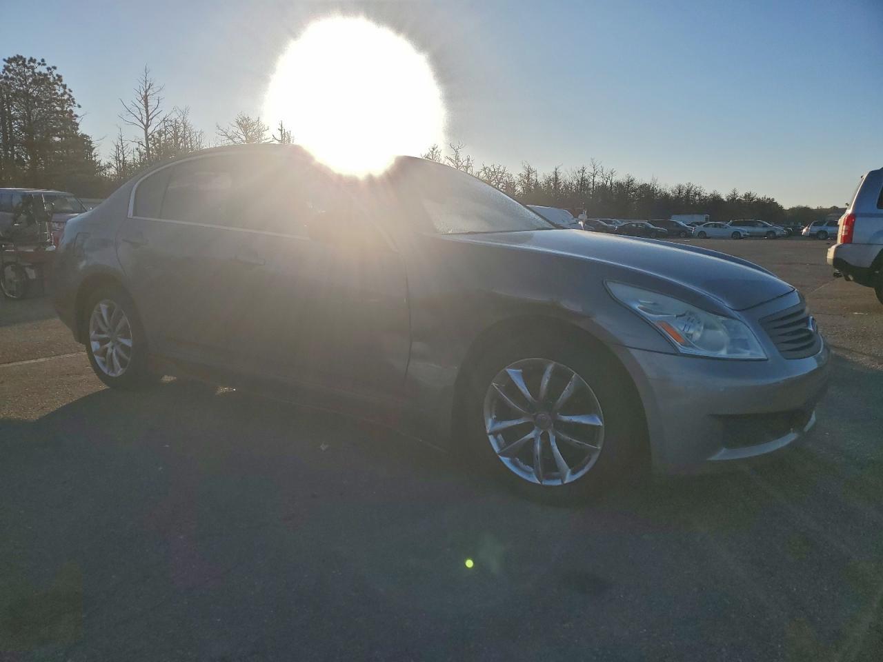 2009 Infiniti G37 - Фото 4