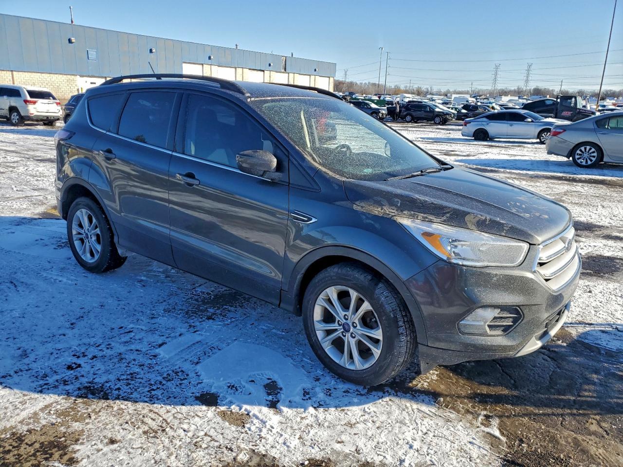 2018 Ford Escape Se - Фото 4