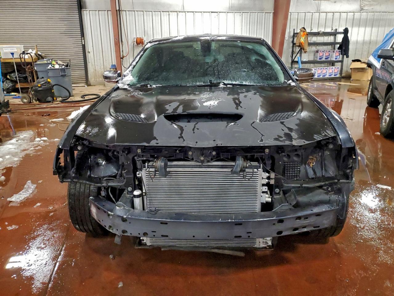 2017 Chrysler 300C - Image 5