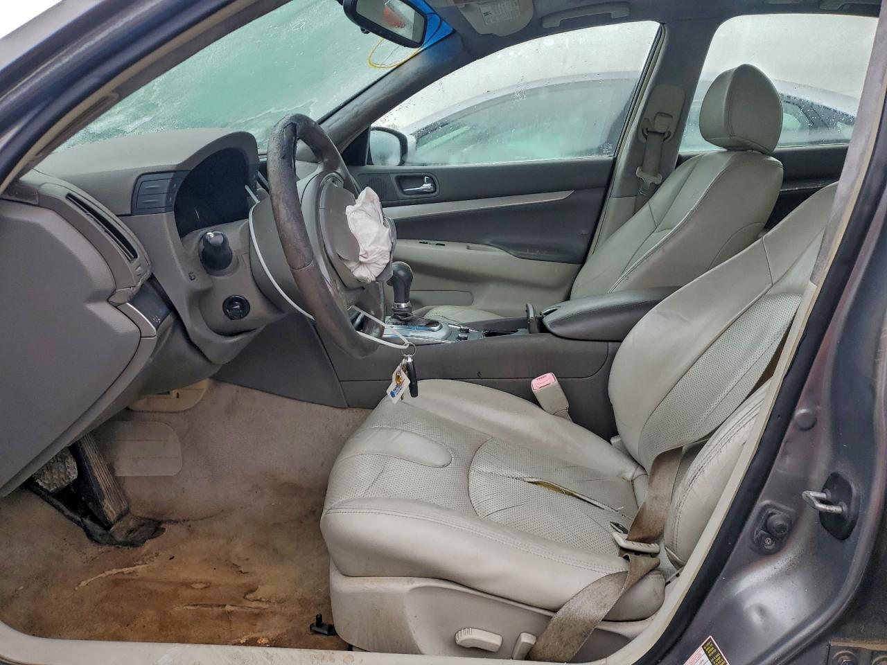 2010 Infiniti G37 Base - Image 7