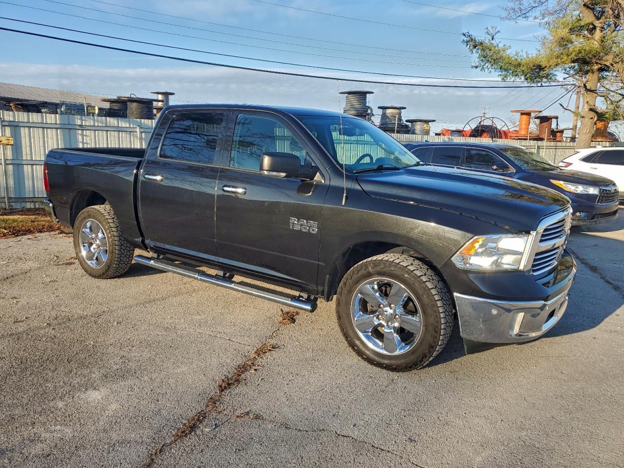 2017 Ram 1500 Slt - Image 4