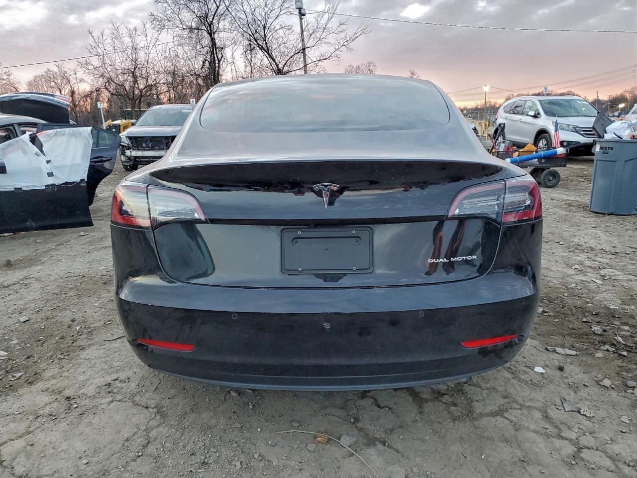 2019 Tesla Model 3 - Image 6