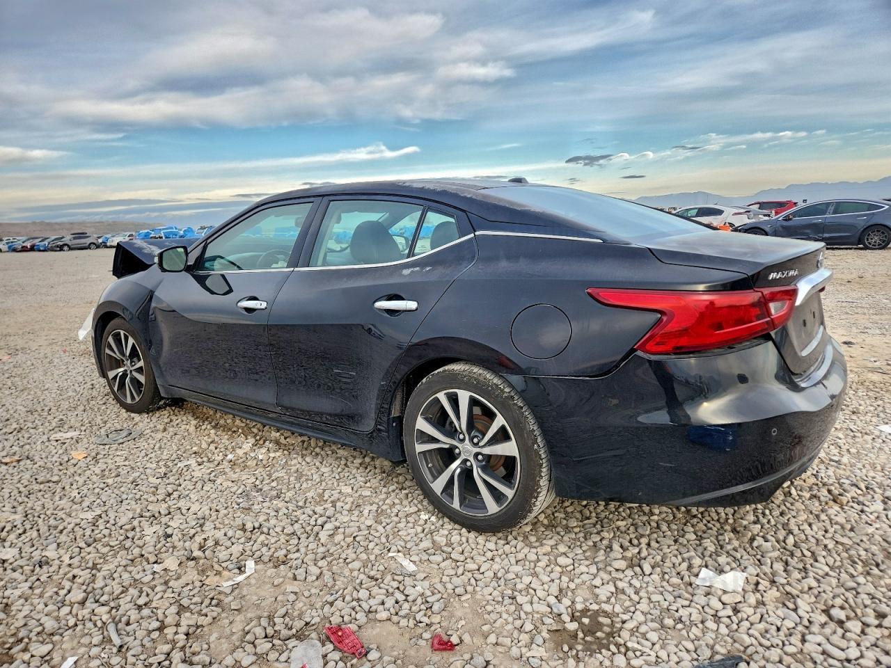 2016 Nissan Maxima 3.5S - Фото 2