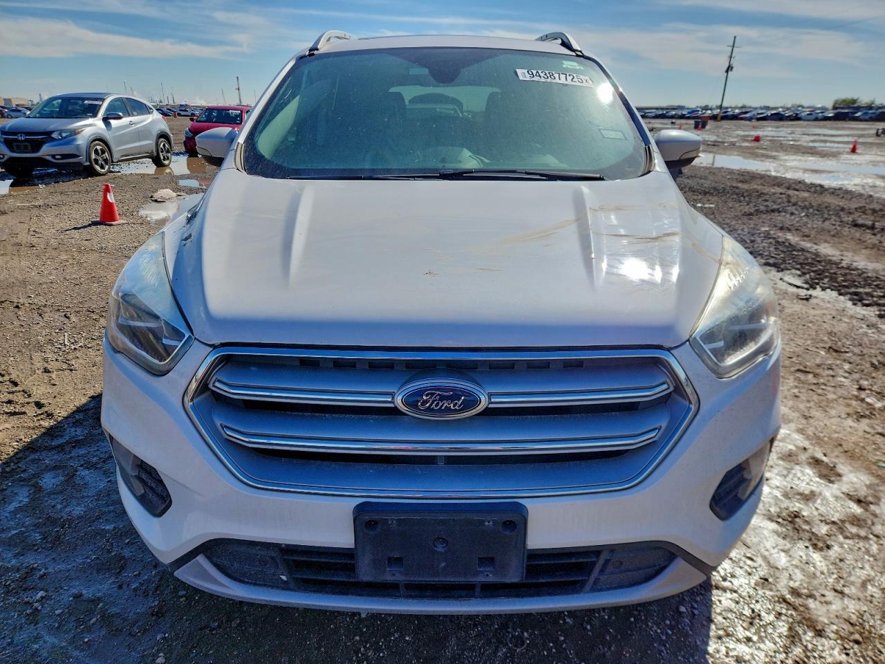 2018 Ford Escape Titanium - Image 5
