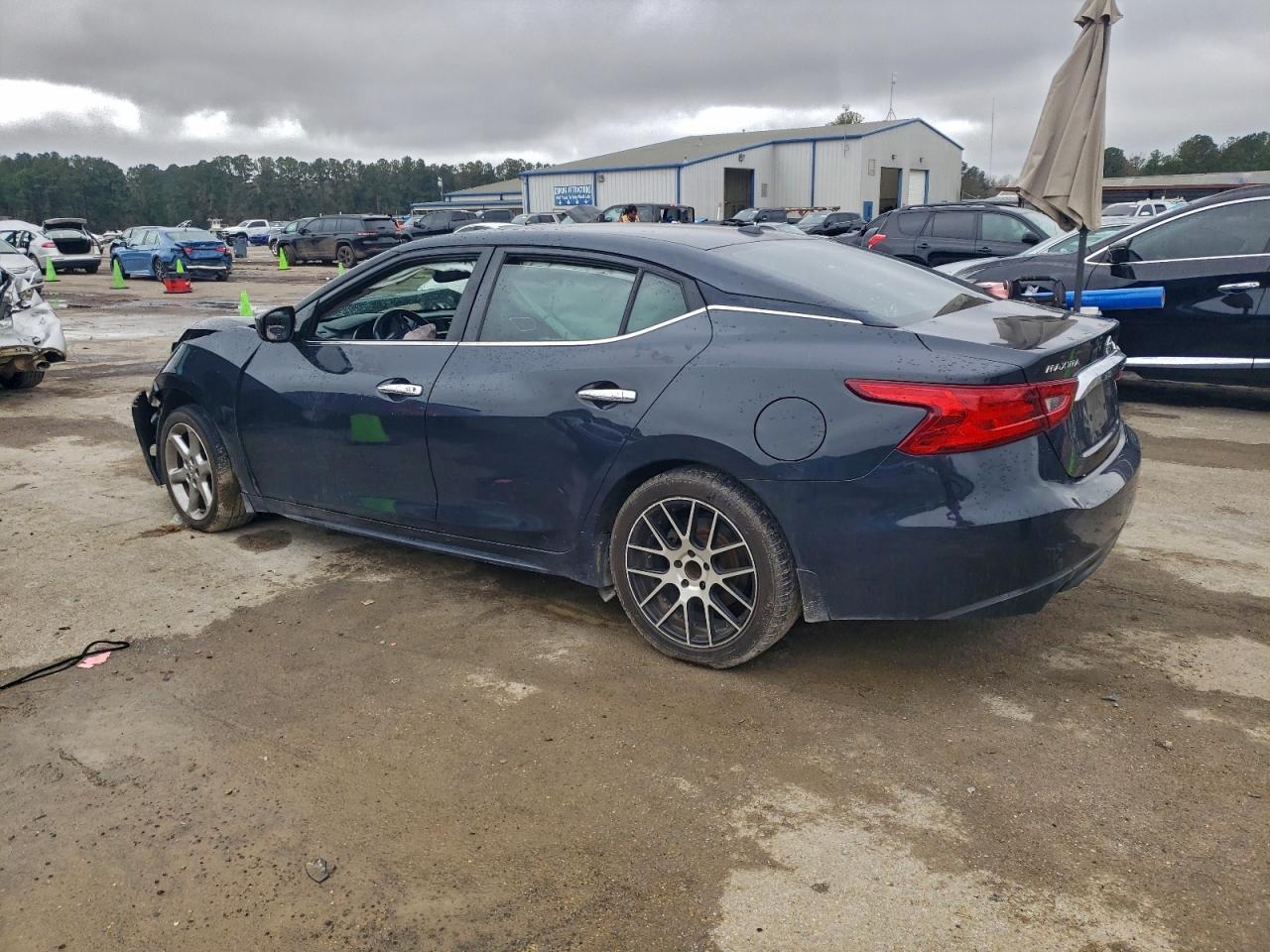 2017 Nissan Maxima 3.5S - Фото 2