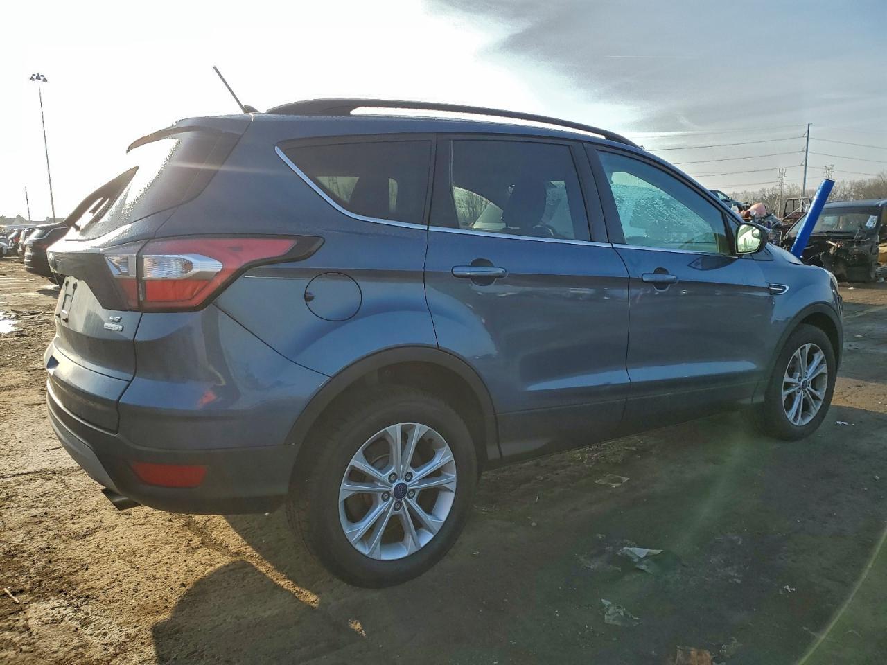 2018 Ford Escape Se - Image 3