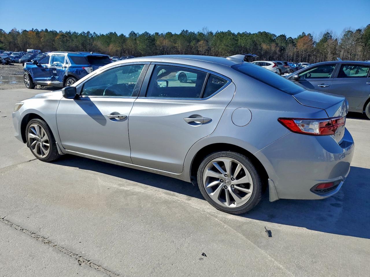 2017 Acura Ilx Premium - Image 2