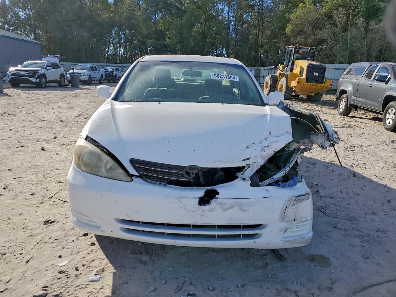 2002 Toyota Camry Le - Фото 5