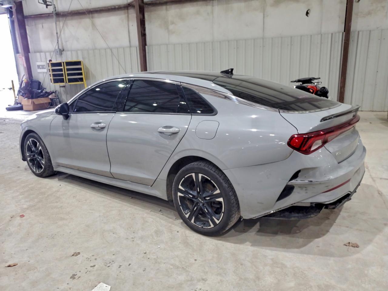 2023 Kia K5 Gt Line - Image 2