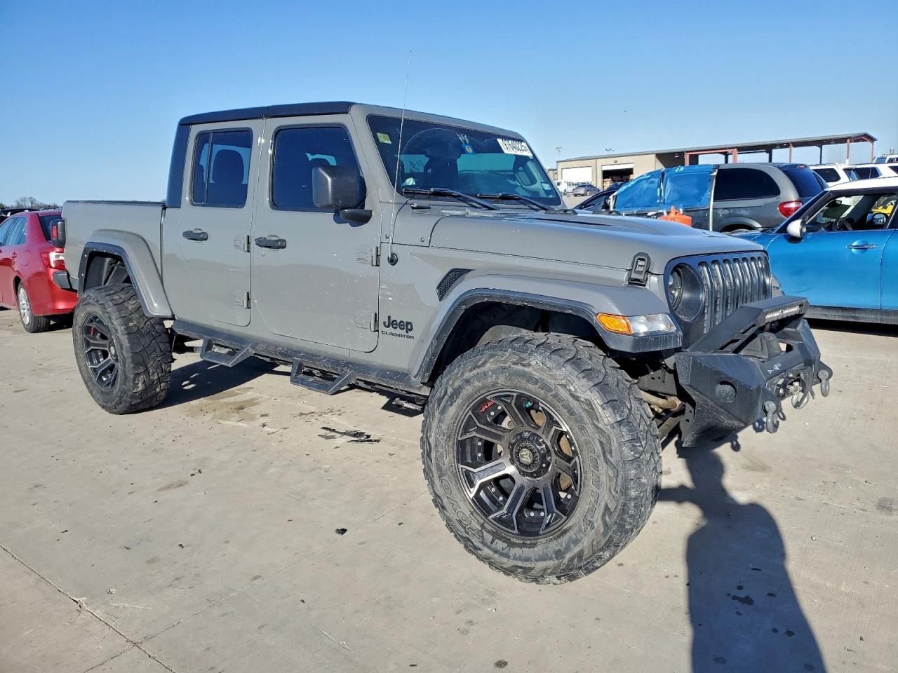 2021 Jeep Gladiator Sport - Фото 4