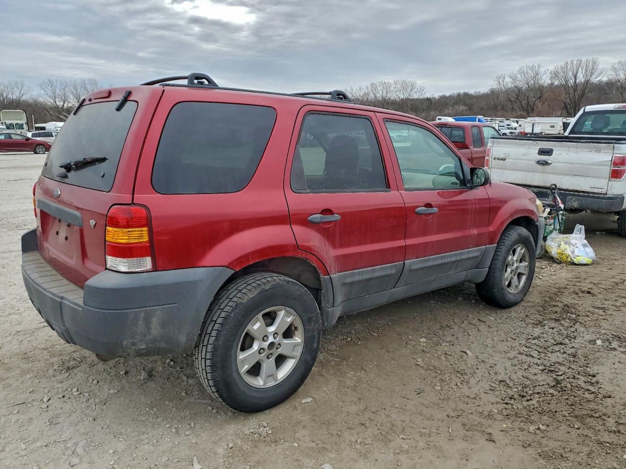 2007 Ford Escape Xlt - Фото 3