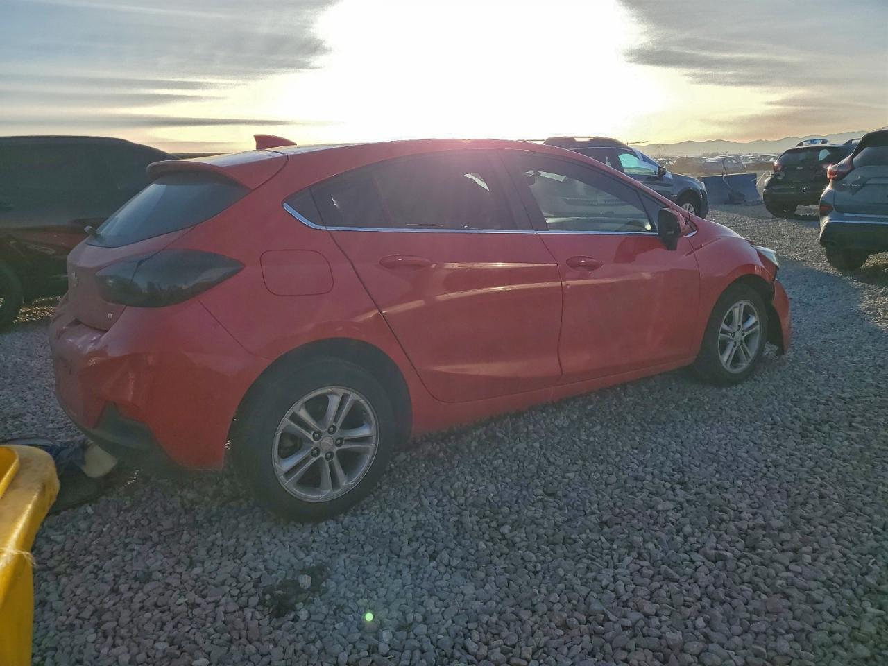 2018 Chevrolet Cruze Lt - Фото 3