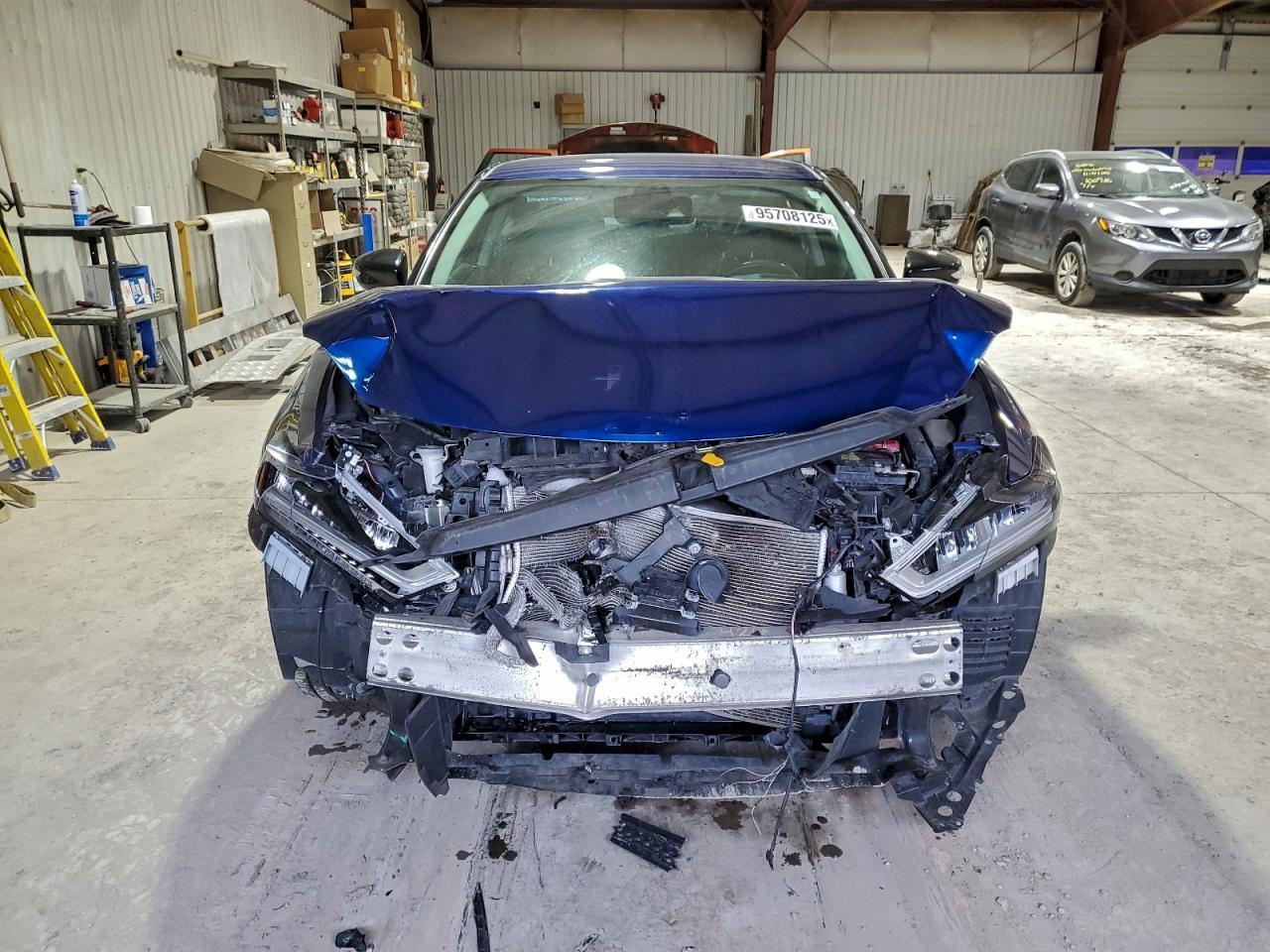 2021 Nissan Maxima Sv - Image 5