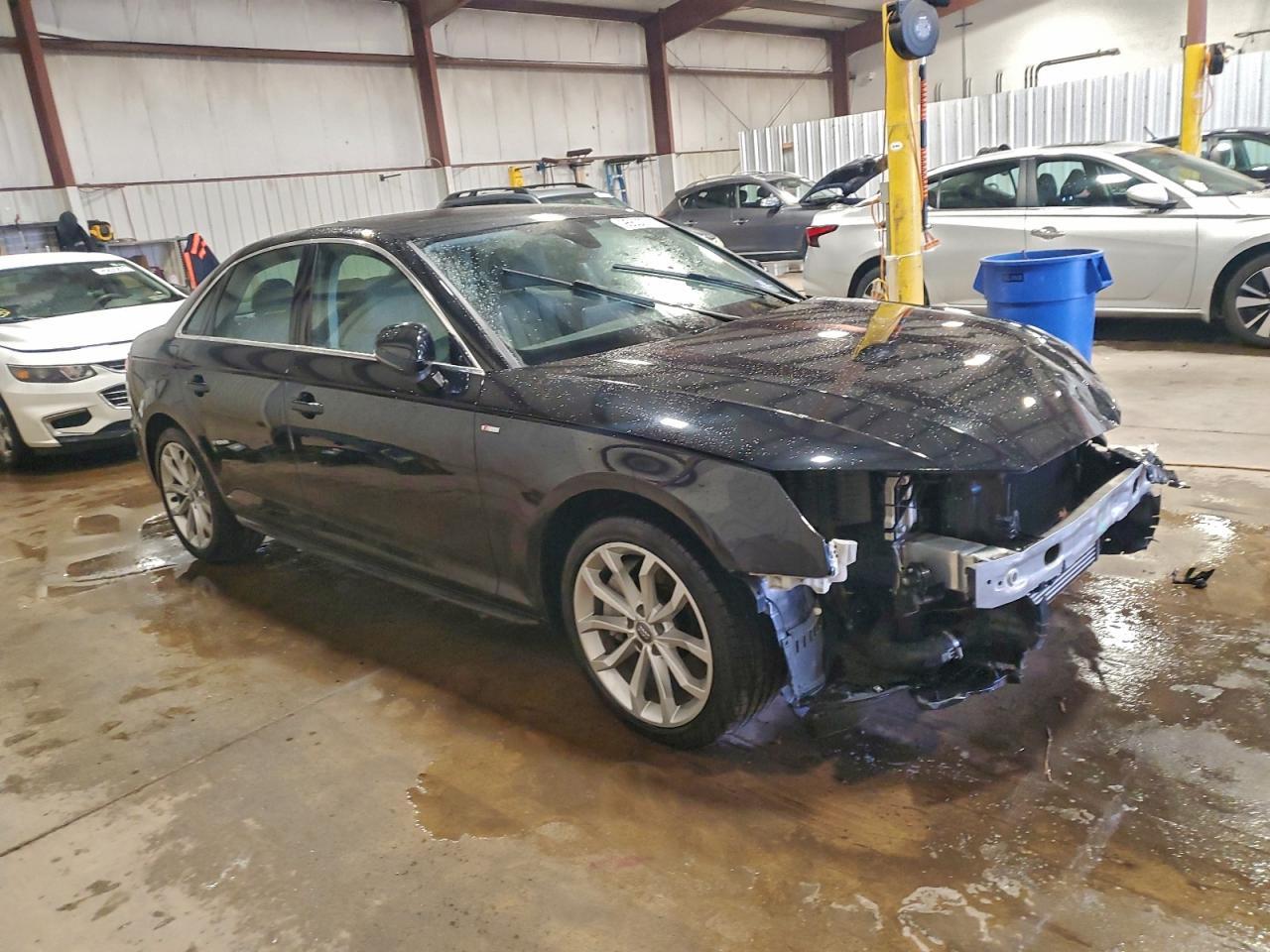 2019 Audi A4 Premium Plus - Фото 4