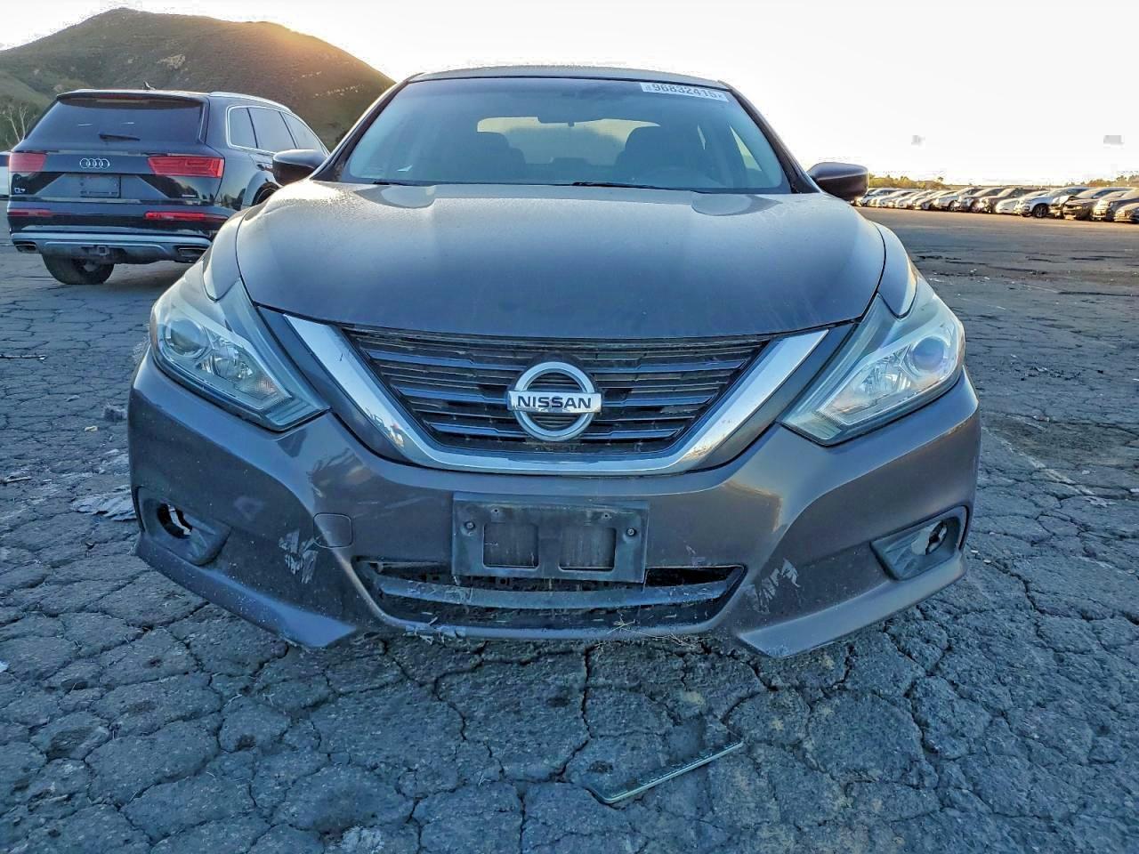2016 Nissan Altima 2.5 - Фото 5