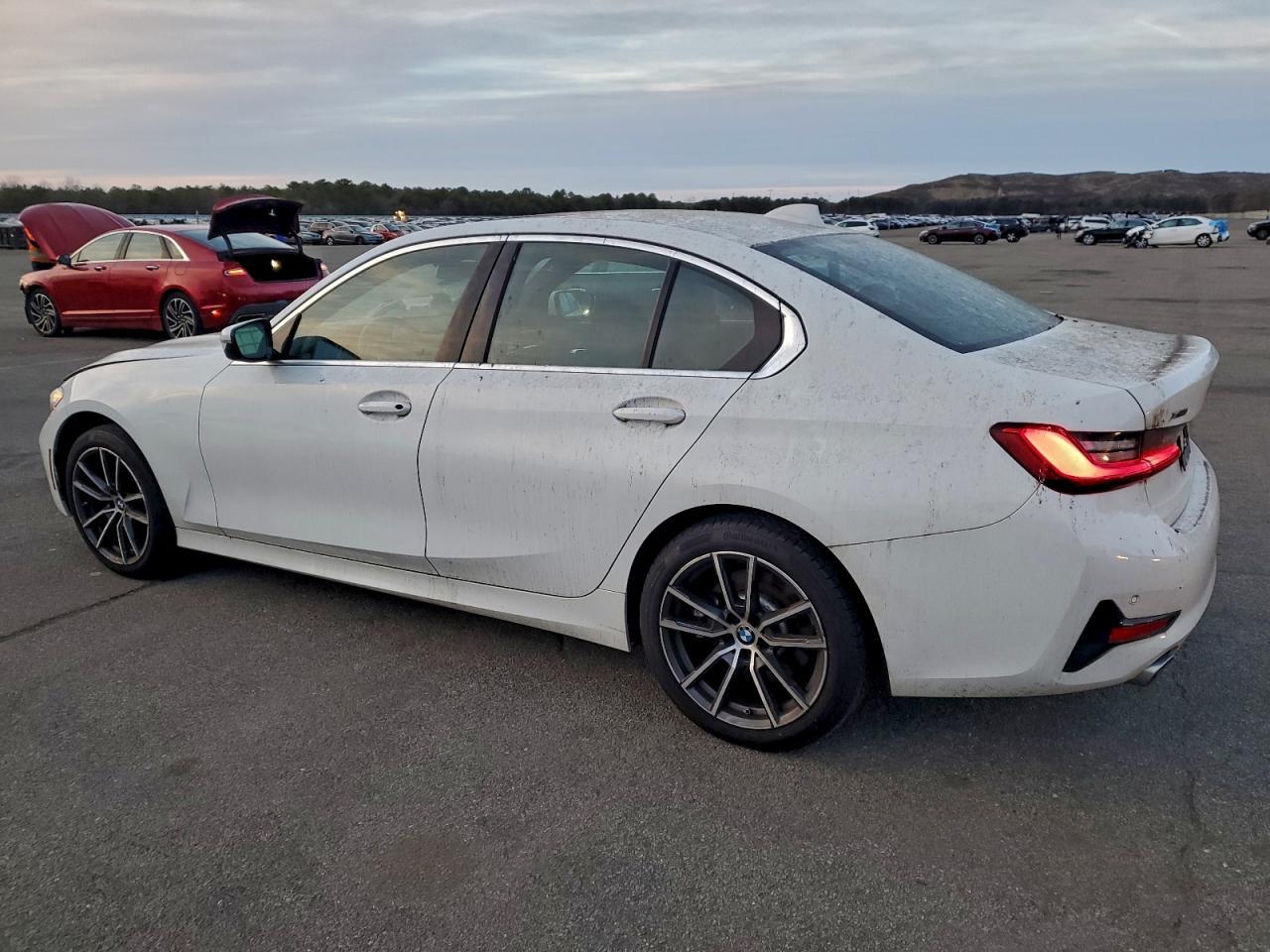 2021 BMW 330Xi - Image 2