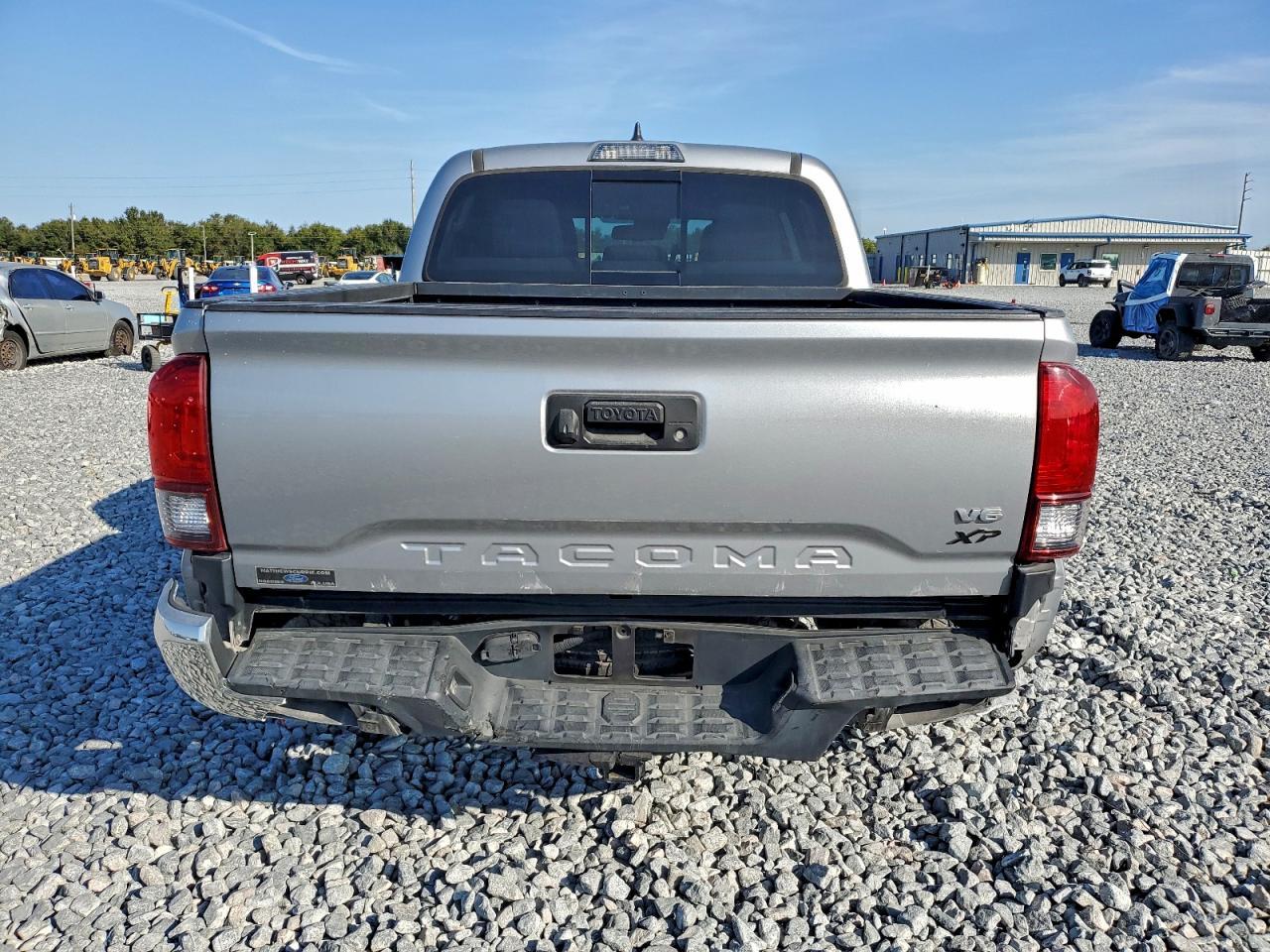 2019 Toyota Tacoma Double Cab - Image 6