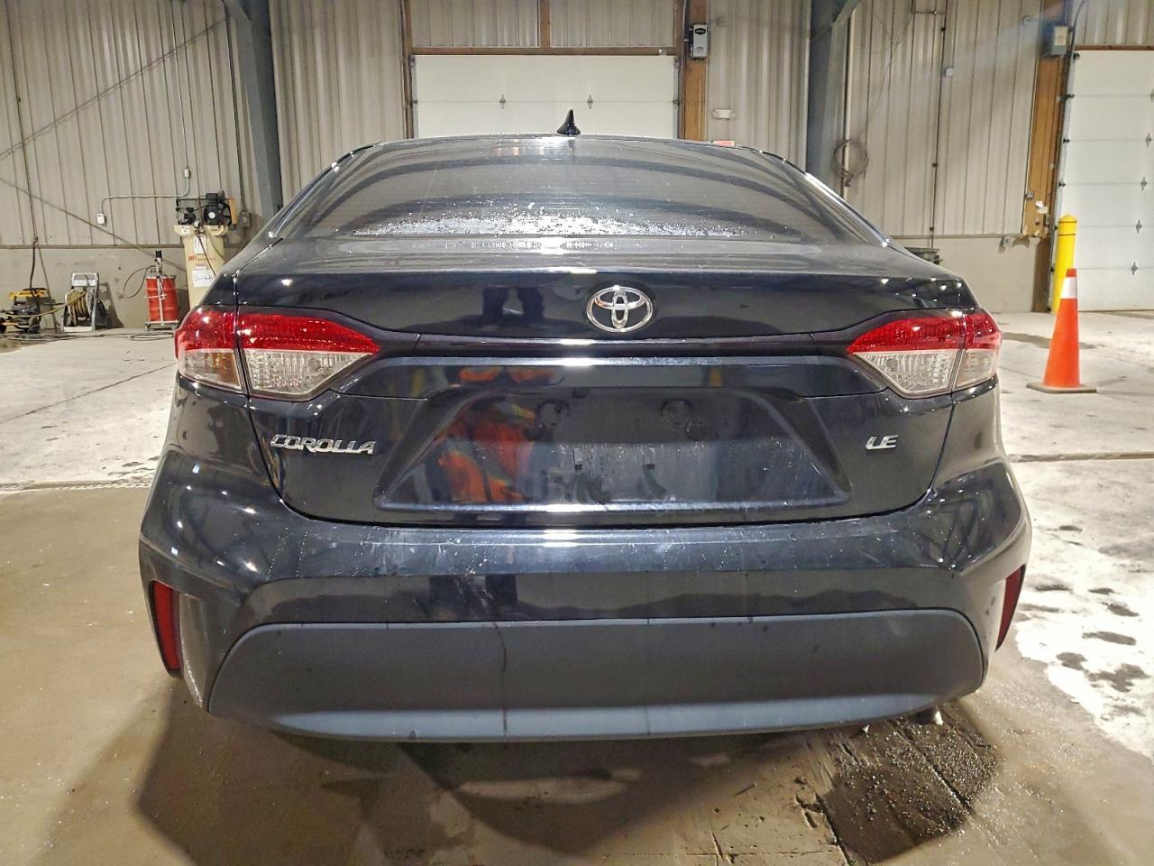 2025 Toyota Corolla Le - Image 6