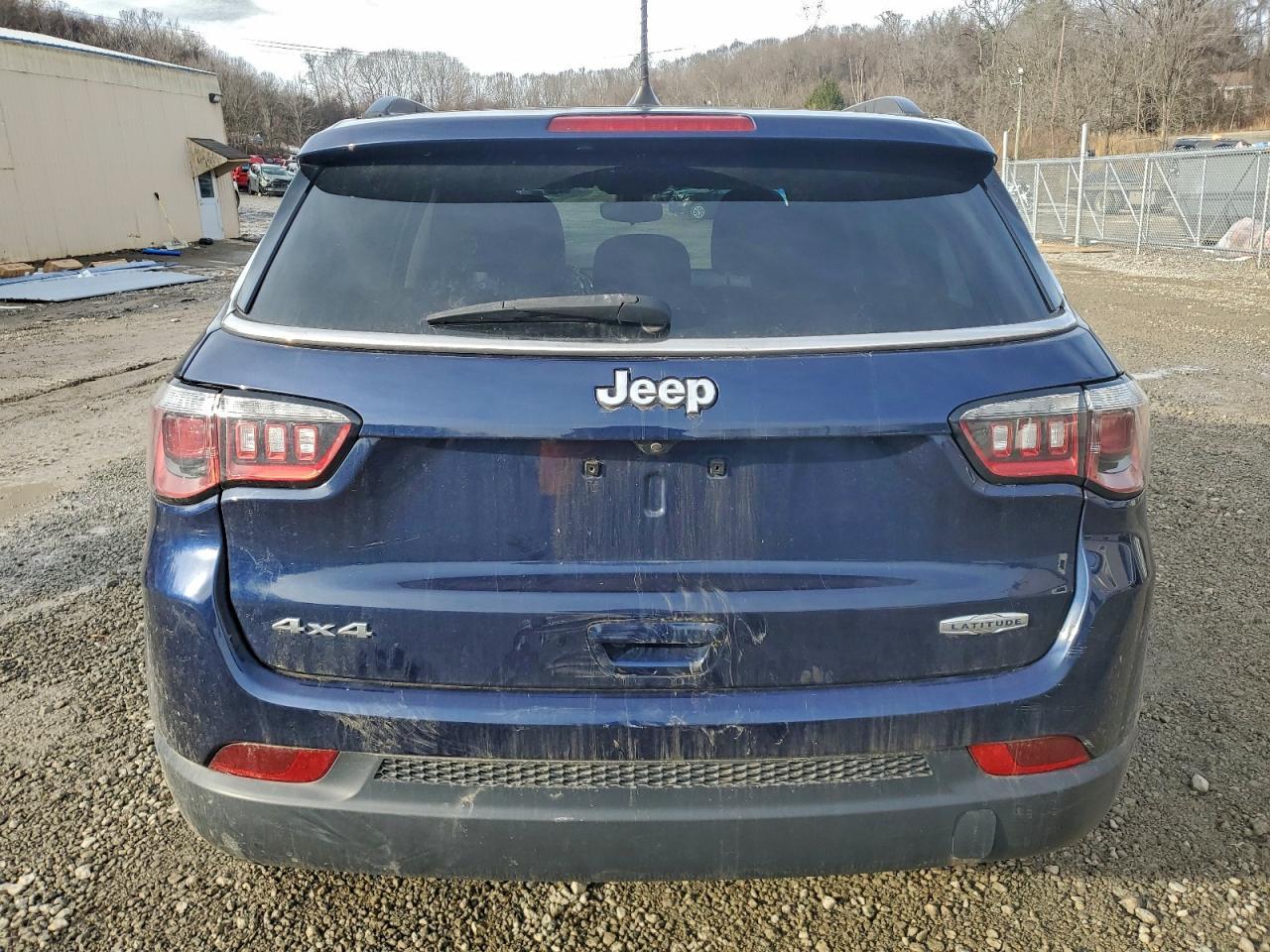 2020 Jeep Compass Latitude - Фото 6