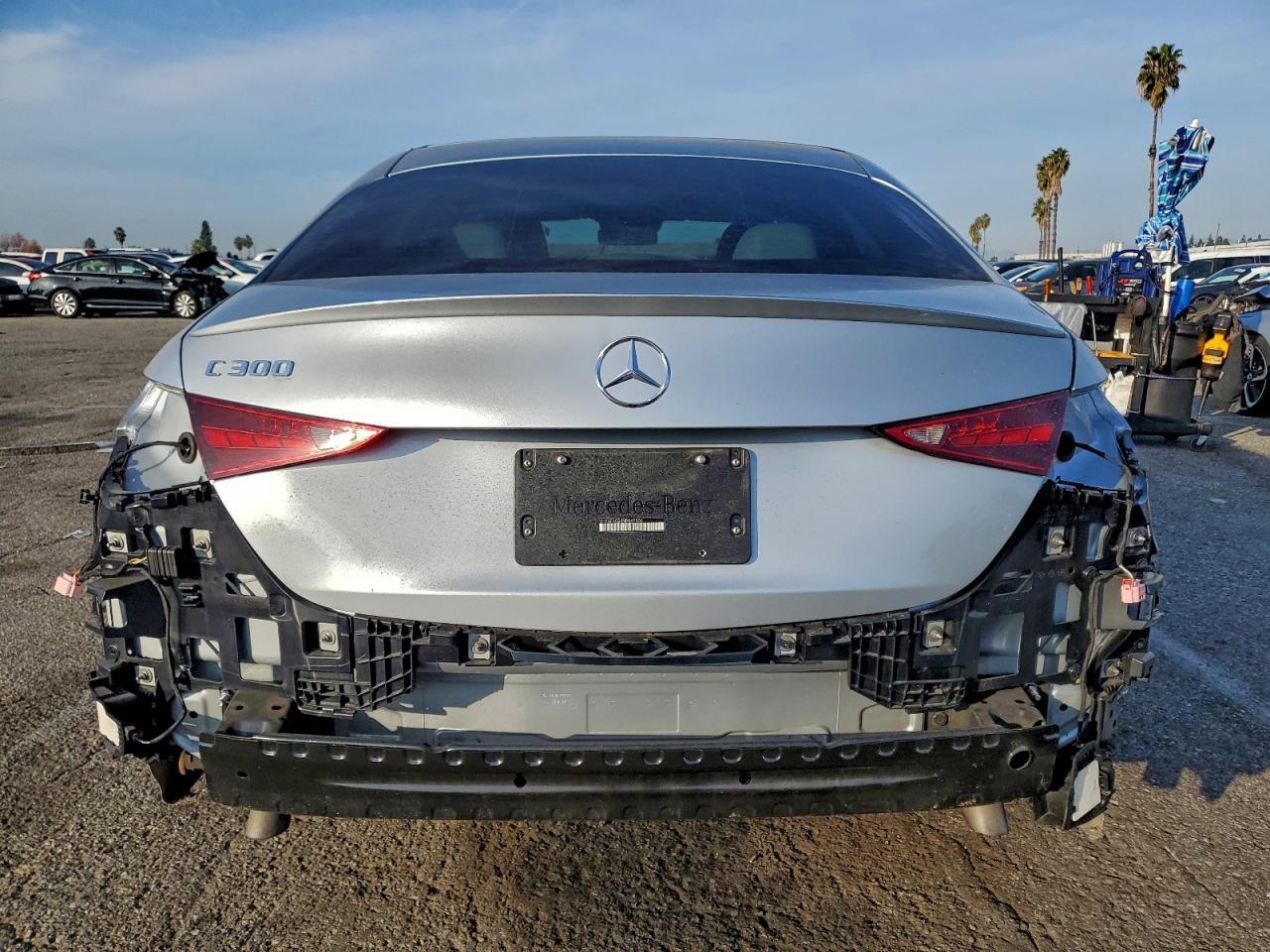 2022 Mercedes-Benz C 300 - Фото 6